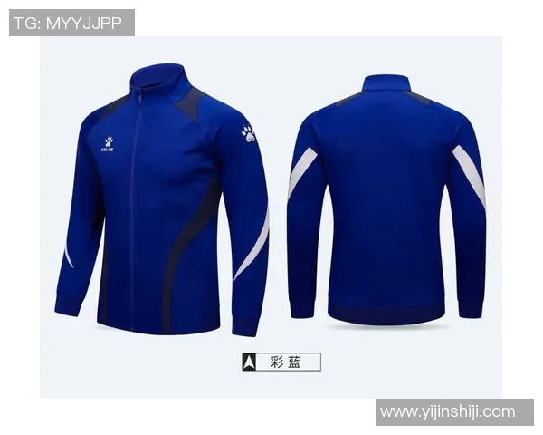 足球明星出场服视频揭秘时尚潮流与运动精神的完美结合